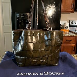 Dooney & Bourke 100% Croco Embossed leather handbag